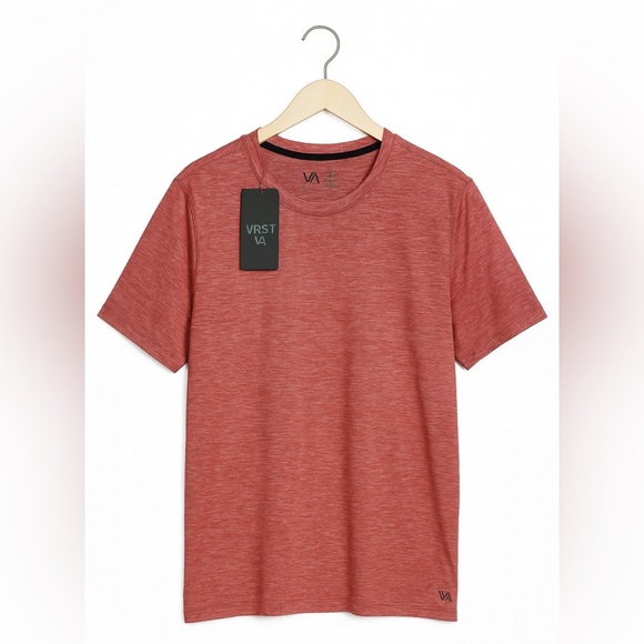 VRST Men’s Medium Dry-Fit Performance Tee NWT Breathable Lightweight - Picture 1 of 2